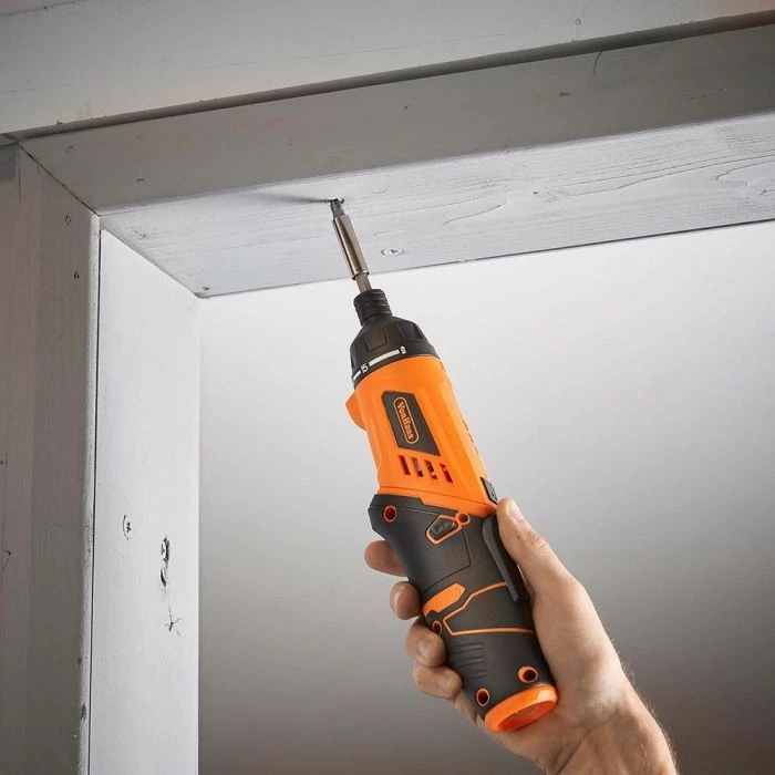 Set veglash dore dhe kaçavidash VONHAUS 3500027, 94 copë, kaçavidë elektrike Li-ion 3.6V, me çantë veglash, gri/portokalli