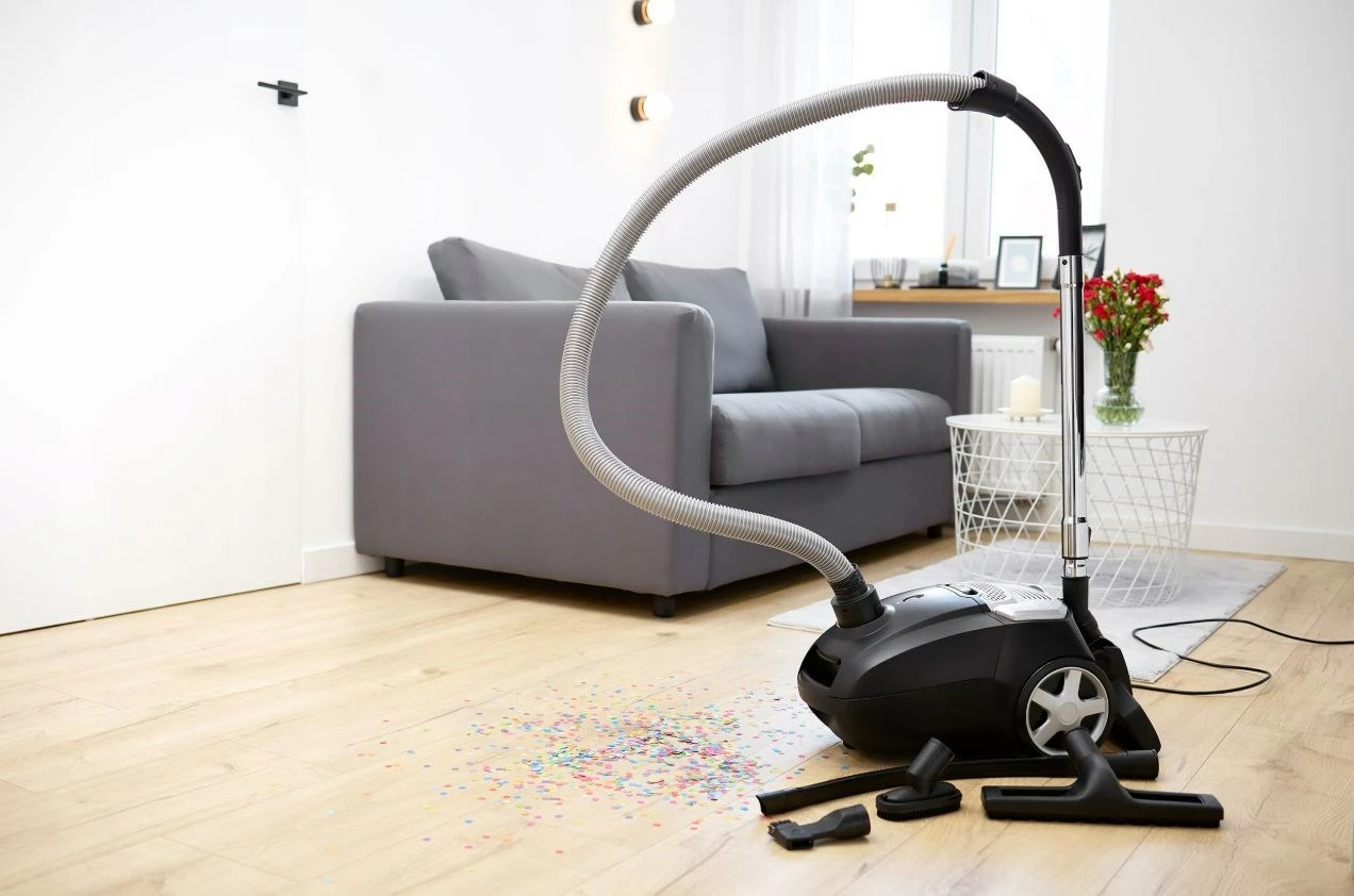 Fshesë me korent MPM MOD-54 me thes, 1.5L, 850W, Blu