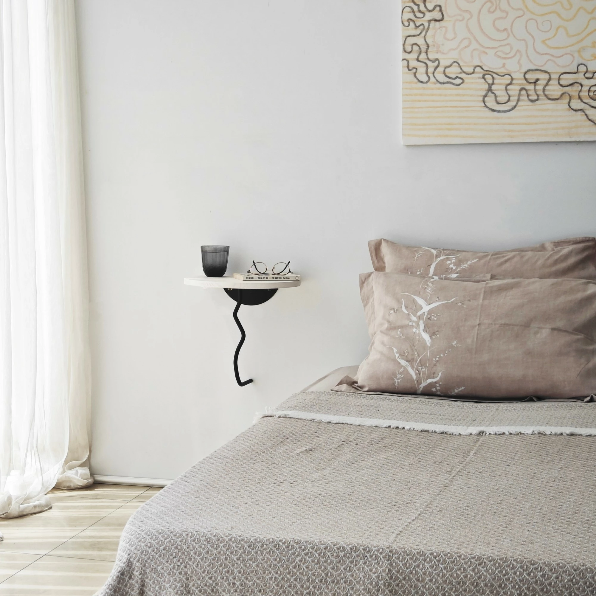 Raft muri Skye Decor, Leo, i zi dhe i bardhë