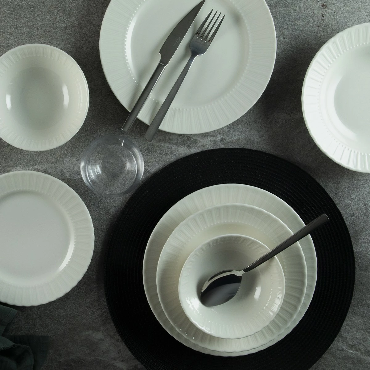Set enësh për drekë (24 copë), Hermia Concept, SafirKrem