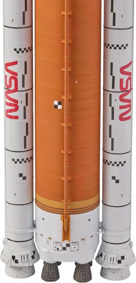 Model plastik për montim NASA Artemis Space Launch System, Revell REV-03760, shkallë 1:144, 53 pjesë