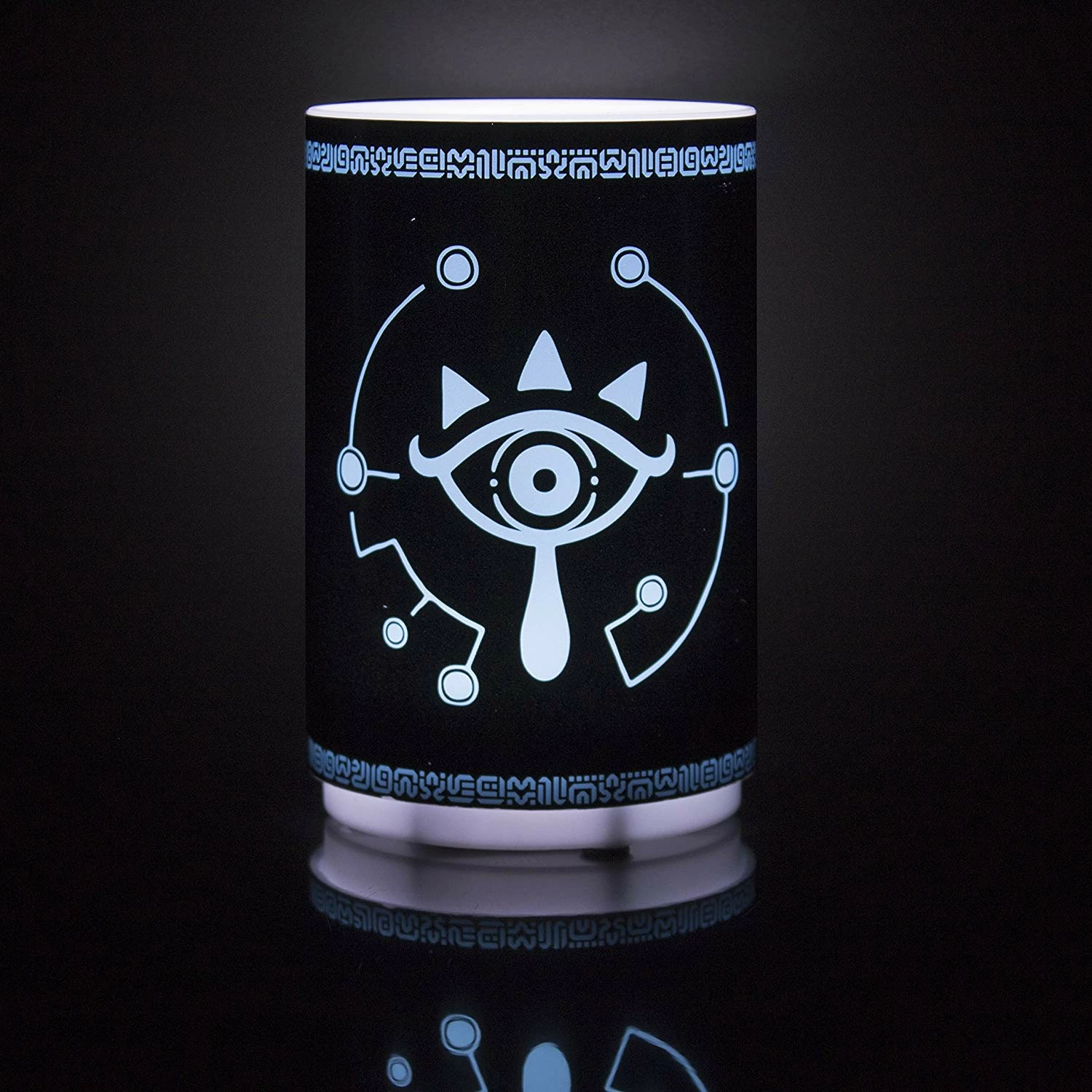 Lampë tavoline Paladone The Legend of Zelda Sheikah Eye mini 11cm, me efekte zanore, 3x AAA, e zezë