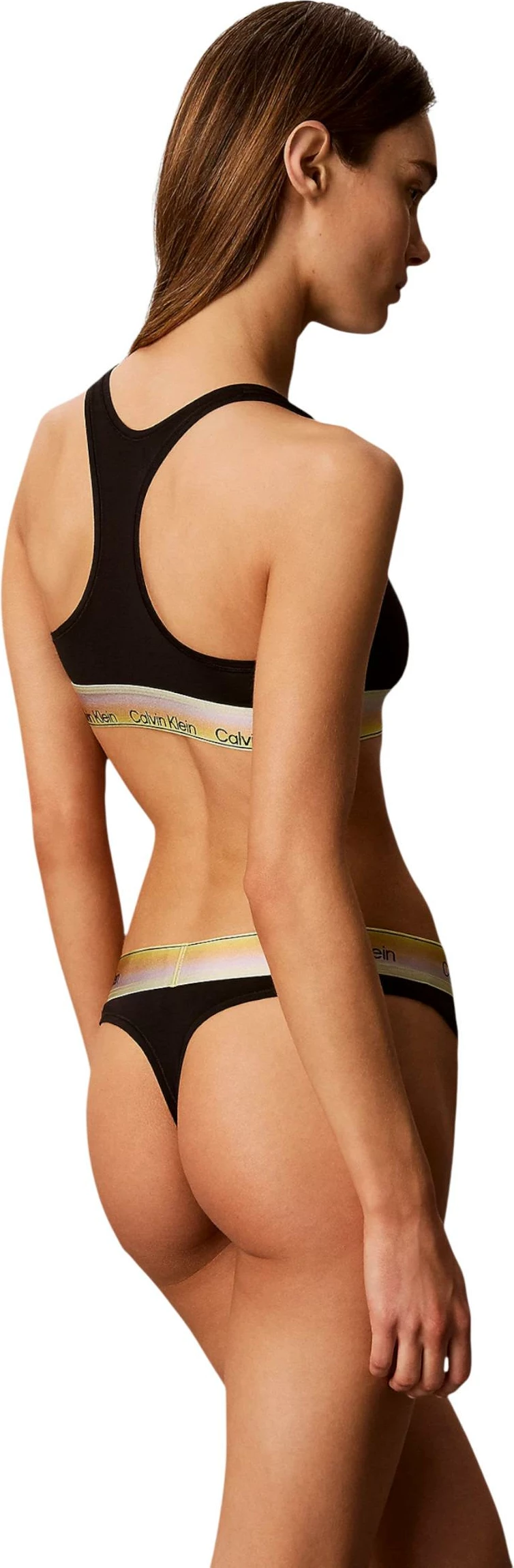 Sutjenë për femra Calvin Klein Underwear LV00QF8857, e zezë [Madhësia: XS]