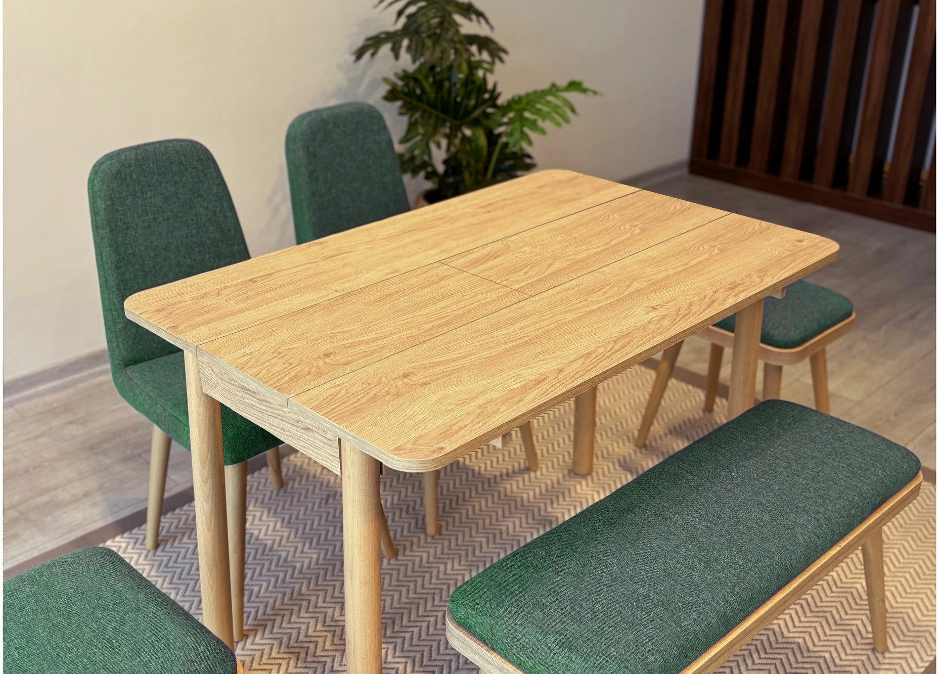 Set tavoline me karrige, zgjatshme, 6 pjesë, ngjyrë lis dhe e gjelbër, Skye Decor, Vina Mini 03 1070