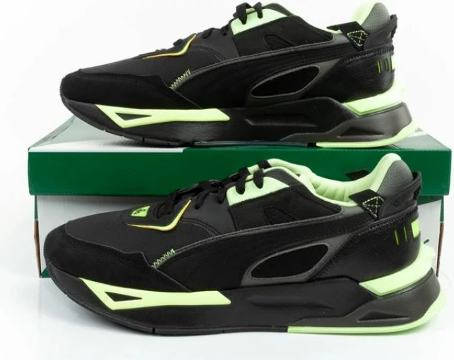 Atlete për meshkuj Puma, të zeza dhe të gjelbra