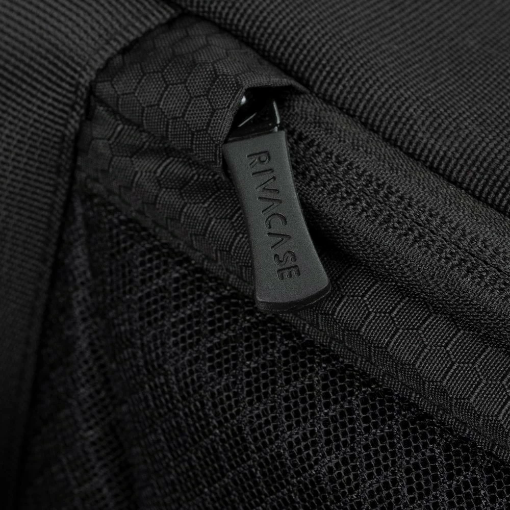 Çantë shpine RIVACASE Dijon 5321 për laptop 15.6 inç, e zezë