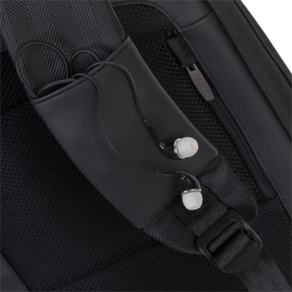 Çantë shpine për laptop RivaCase 8125, 14\", e zezë
