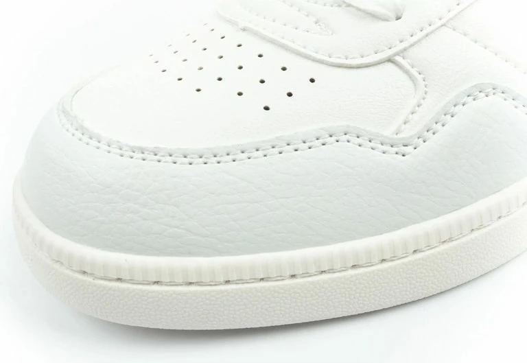 Atlete meshkuj O'Neill Ione, të bardha