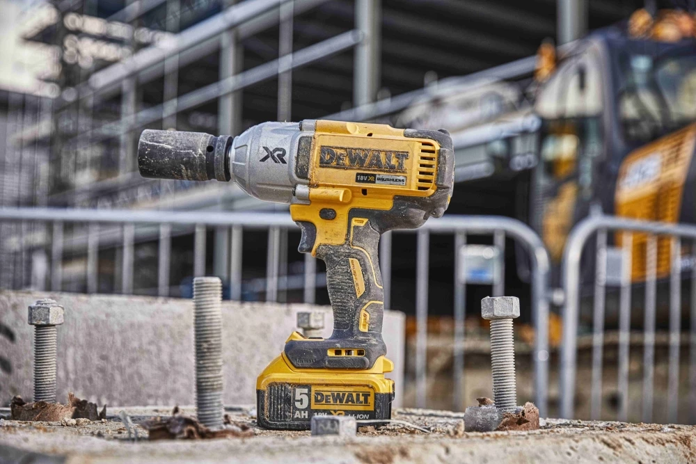 Çelës impakti Dewalt DCF897N XR 18V 3/4\" 950Nm, verdhë/zi, pa bateri, me kuti TSTAK