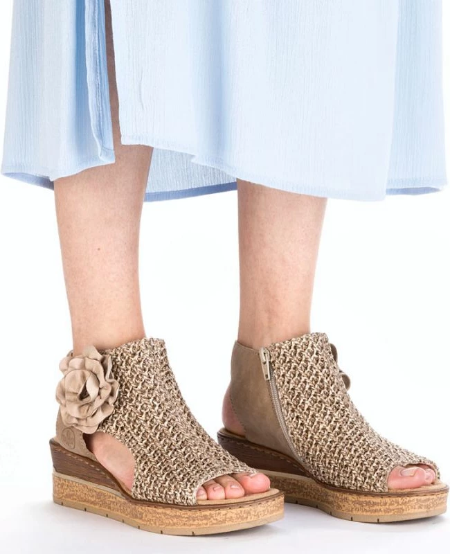 Sandale platformë për femra Rieker 63791-60, bezhë