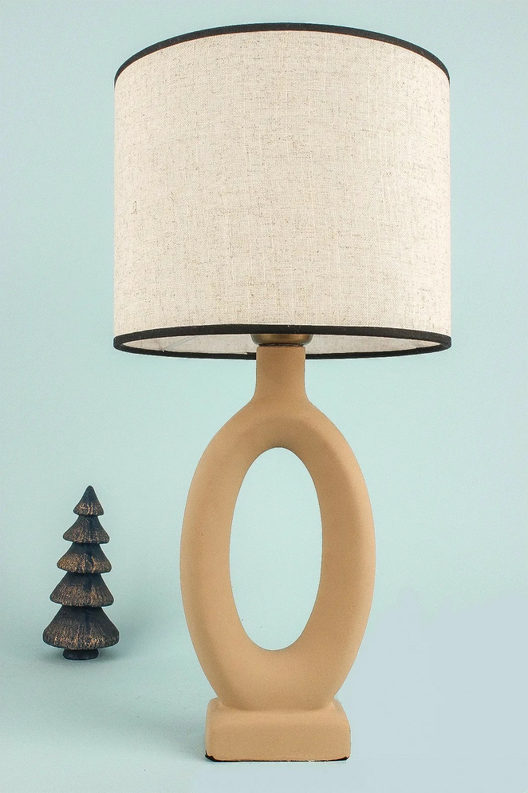 Llambë tavoline Opviq, YL700, trup qeramike, ngjyrë mustard dhe e bardhë