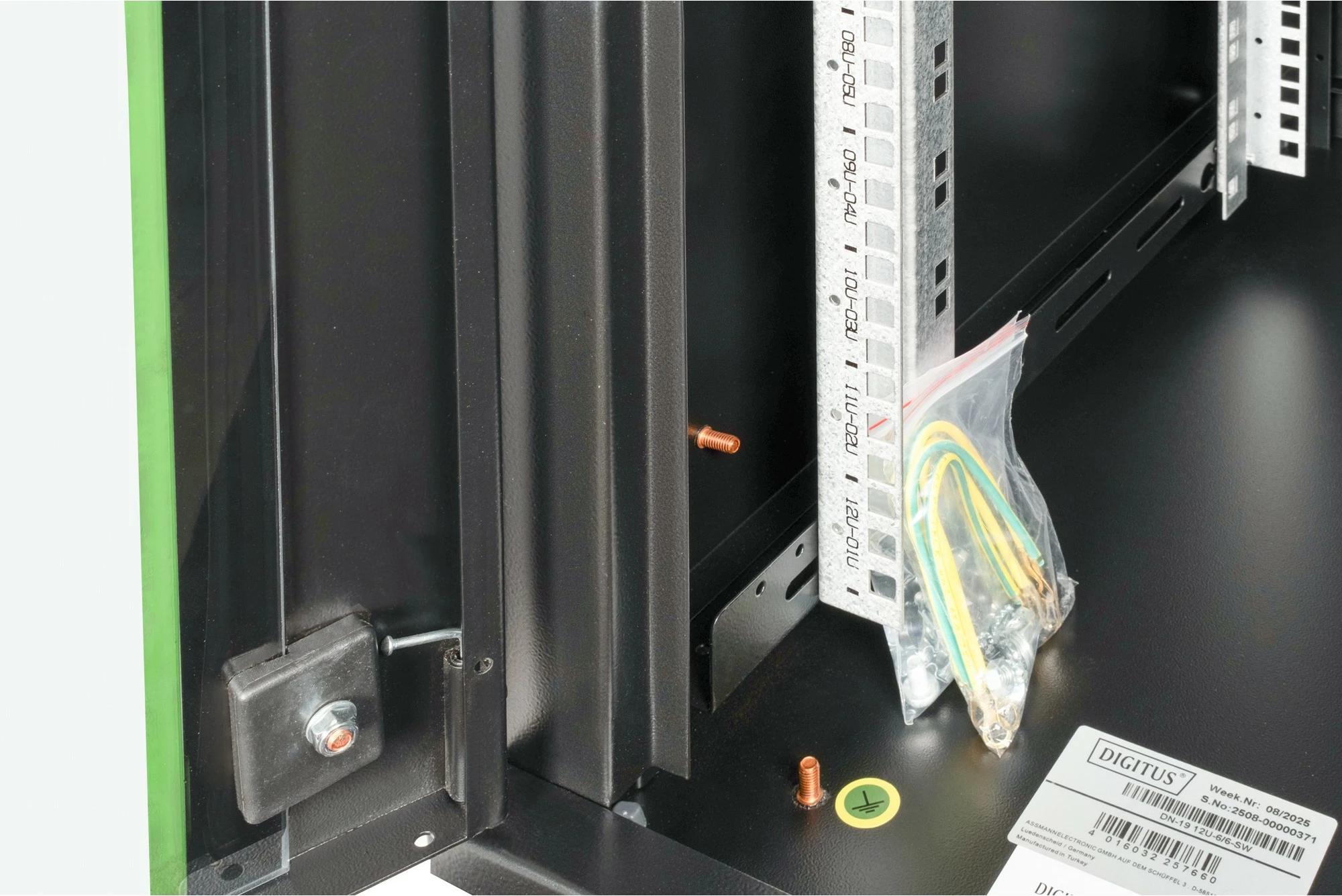 Kasë rrjeti Digitus Unique Series 12U, 600x600 mm, e zezë