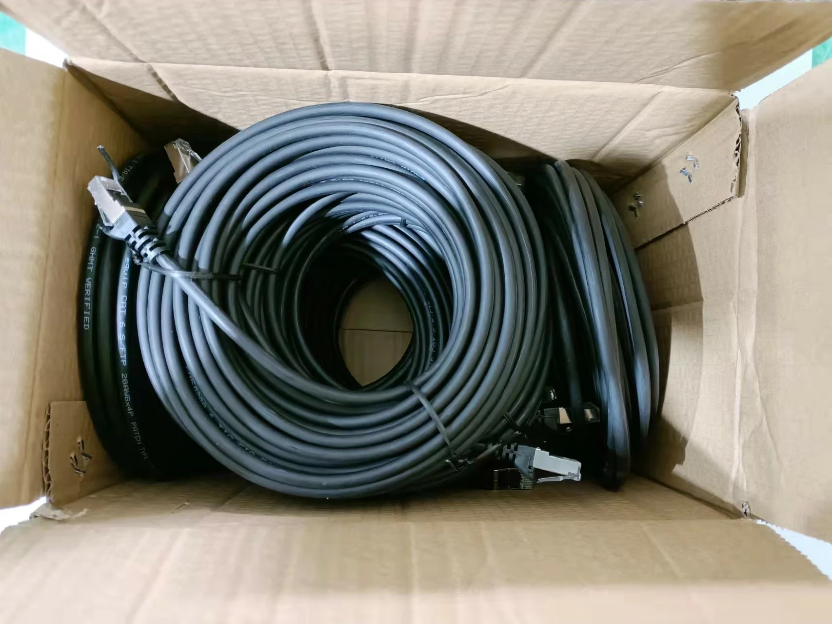 Kabllo rrjeti Cat6 Equip S/FTP, 1m, 40 copë, e zezë