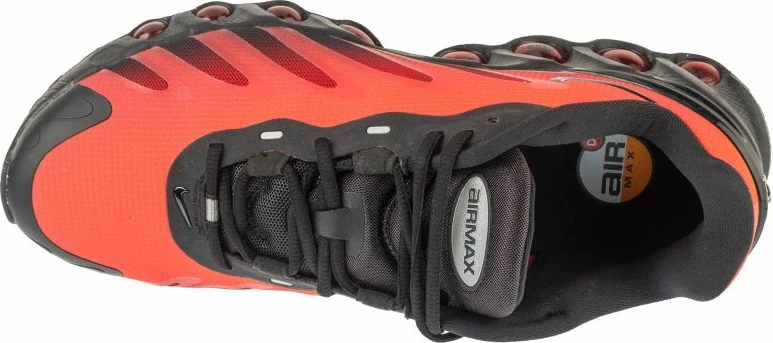 Atlete Nike për meshkuj, të kuqe