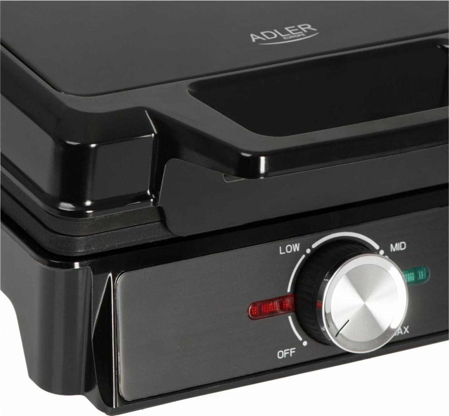 Aparat për gofra Adler AD 3088, 2000W, plastikë, i zi