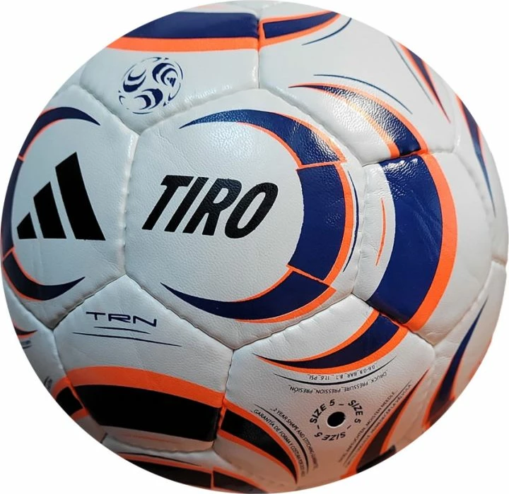 Top futbolli adidas, madhësia 5