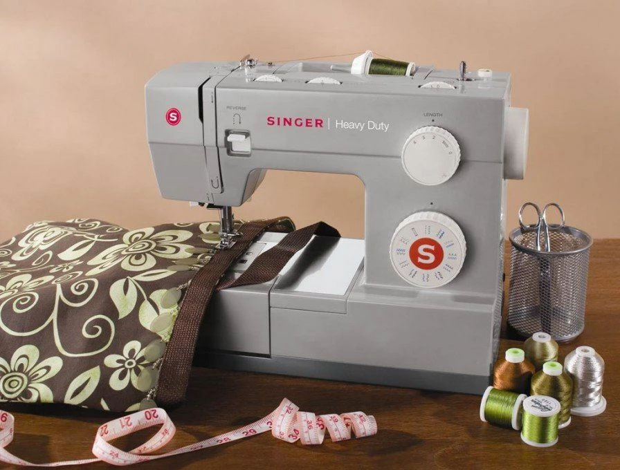 Makinë qepëse Singer SMC 4423, 23 qepje, 90 W, 1000 rpm, argjend