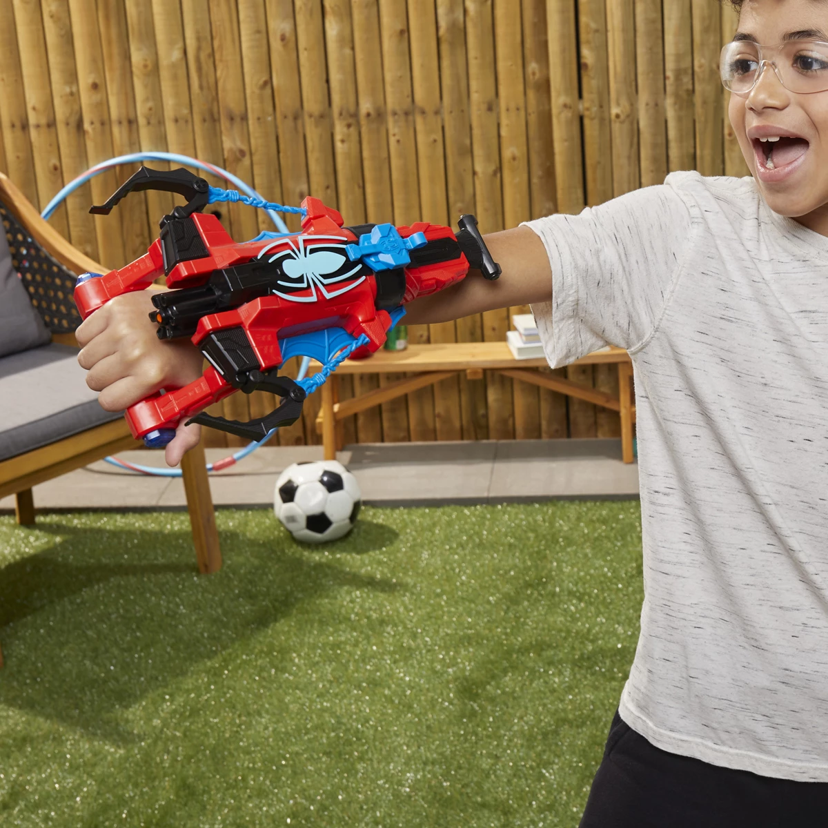 Nerf Marvel Spider-Man - Strike 'N Splash 2-in-1 Blaster