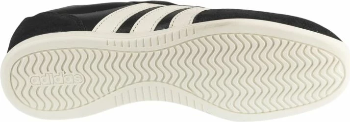 Atlete adidas Barreda Lo HQ7382, të zeza [Madhësia: 43 1/3]