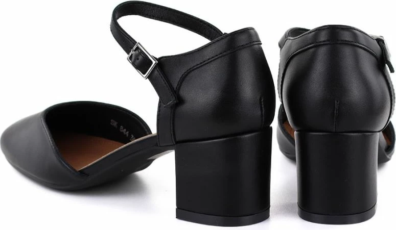 Sandale femra LEONE SK844, të zeza [Madhësia: 40]