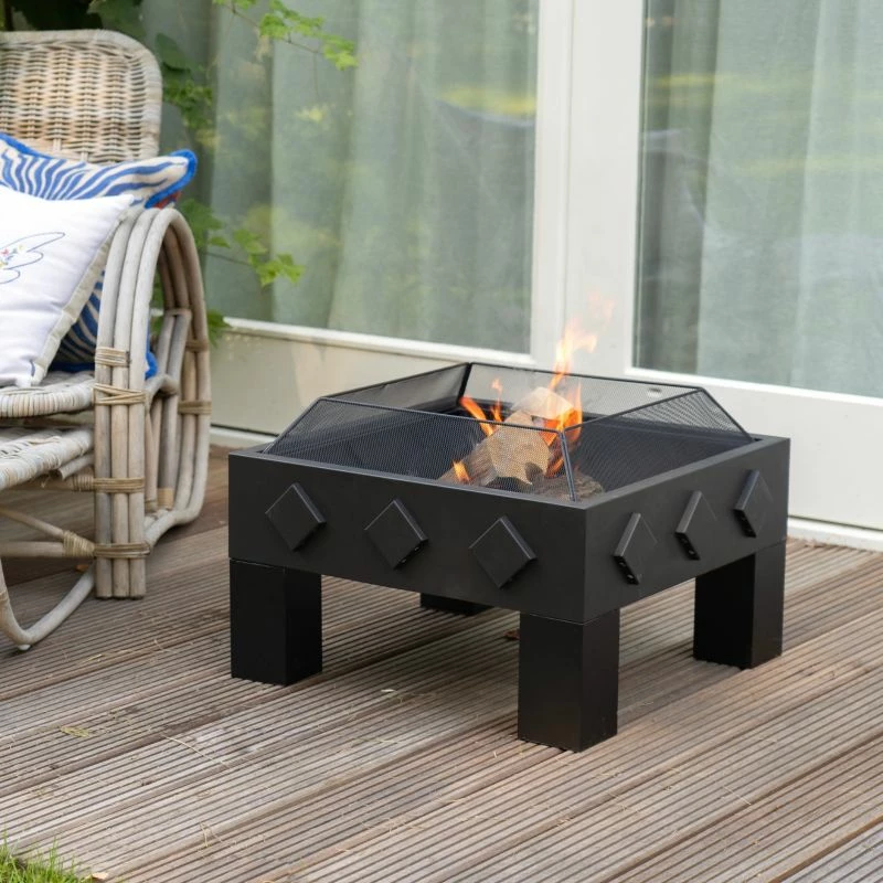 Enë zjarri për oborr Heat, e zezë