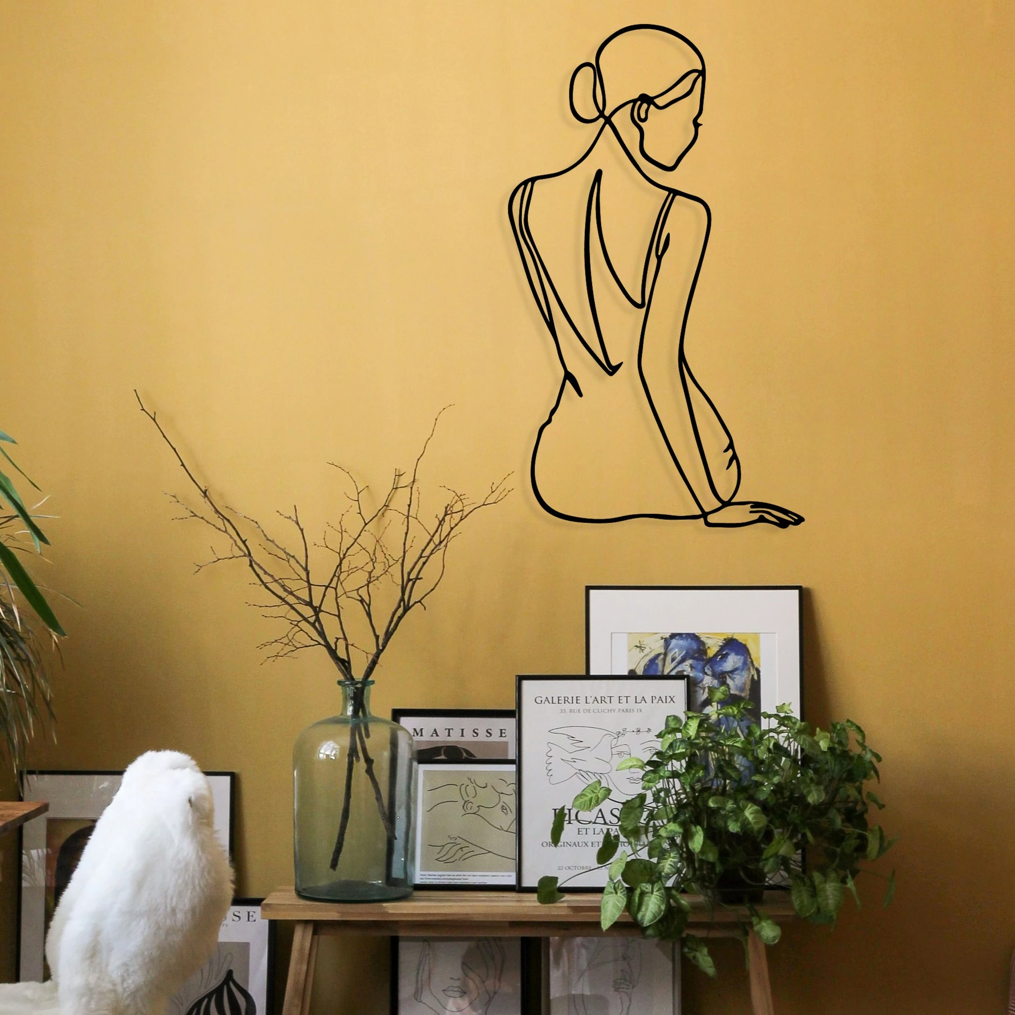 Aksesor dekorativ muri prej metali Wallity, Belleza, ngjyrë e zezë, 38x65cm