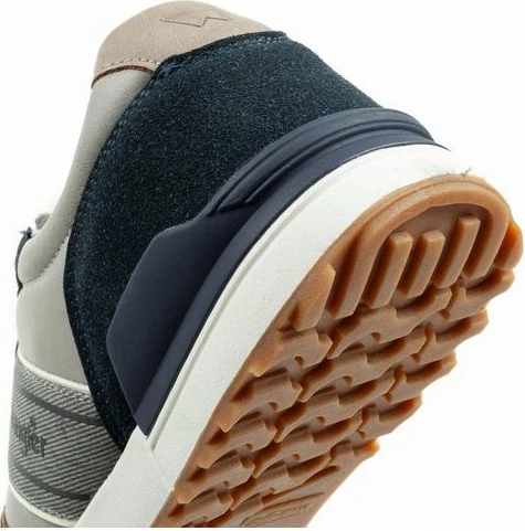 Atlete meshkujsh Wrangler Wylie