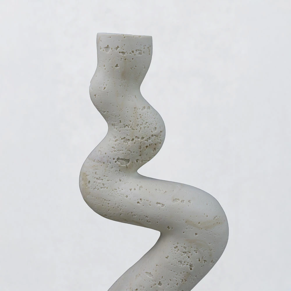 Mbajtës qiriri ANGLES II, rrëshirë, bezhë, 10.5x7x23.5cm