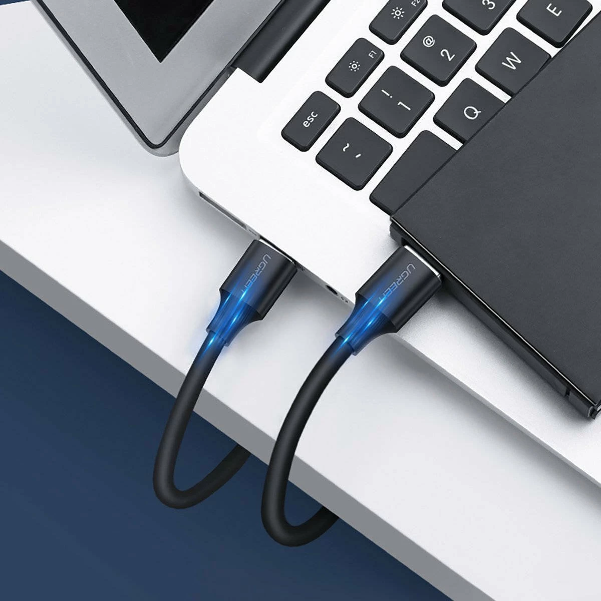Kabllo USB-A në USB-A Ugreen 90576, 3 m, USB 3.2 Gen 1 (5 Gbps), e zezë