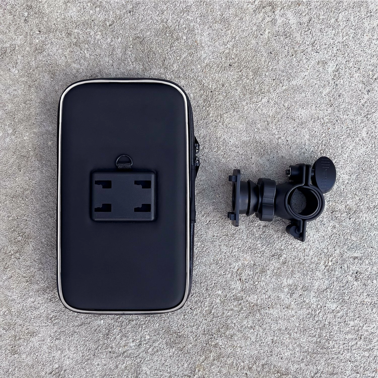 Mbajtëse telefoni Wozinsky WBHBK7 për timon biçiklete/moto/skuteri, deri 16.5×8 cm, e zezë
