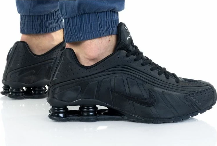 Atlete lifestyle Nike Sox R4 M 104265-044, të zeza