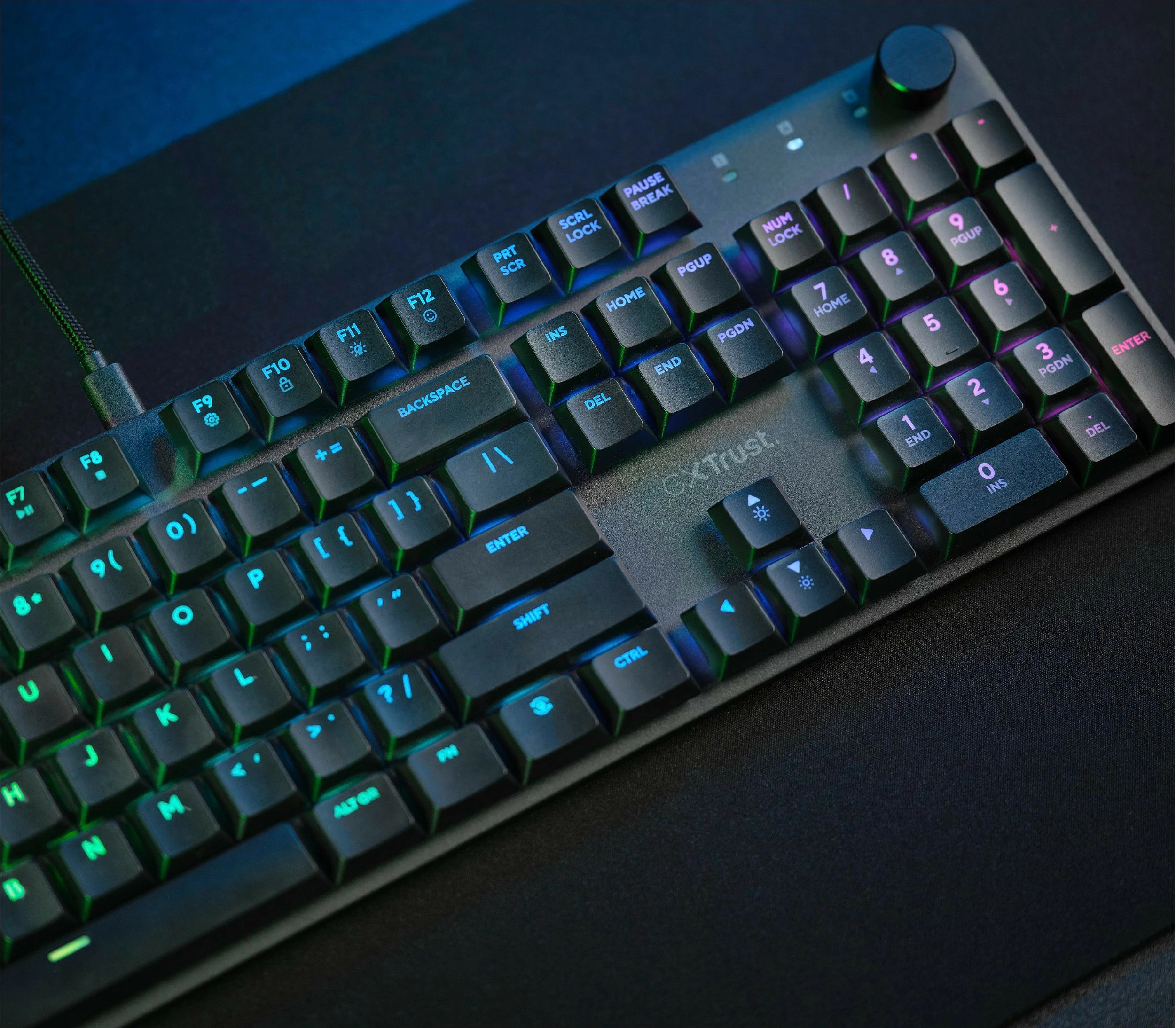 Tastierë mekanike gaming Trust GXT 866 Torix, USB, QWERTZ, RGB LED, full-size, e zezë