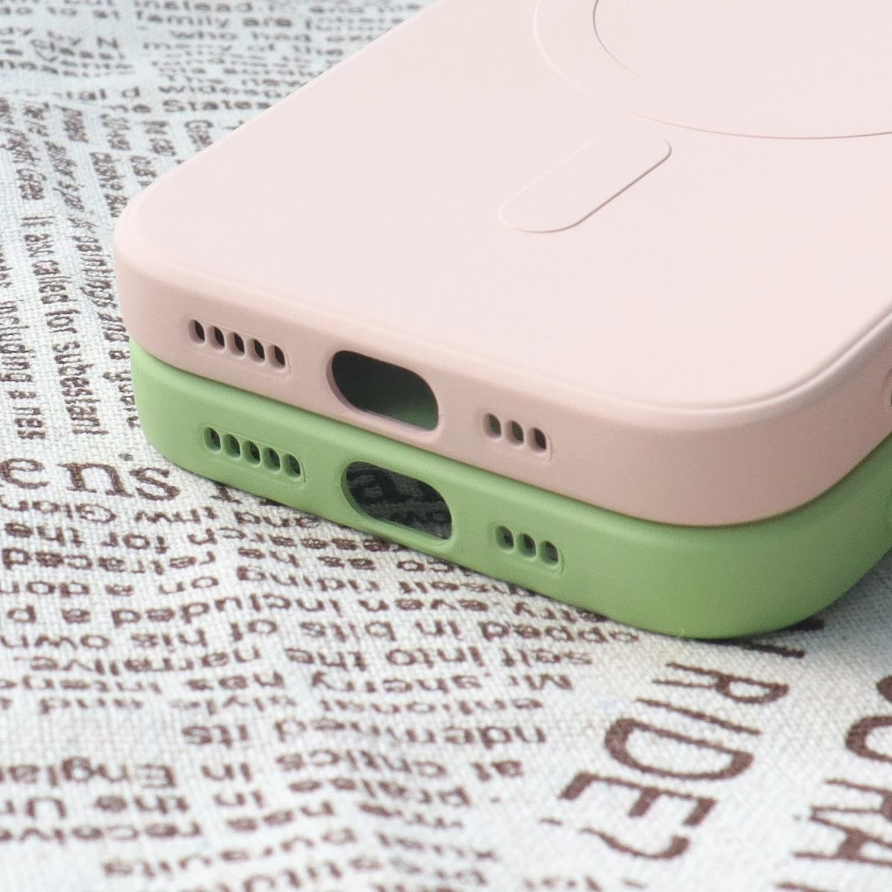 Mbështjellës silikoni Hurtel për iPhone 15 Pro Max, MagSafe, Rozë