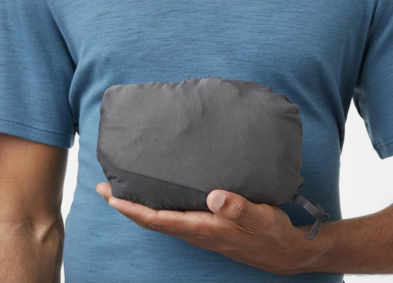 Pantallona Helly Hansen për meshkuj, të zeza