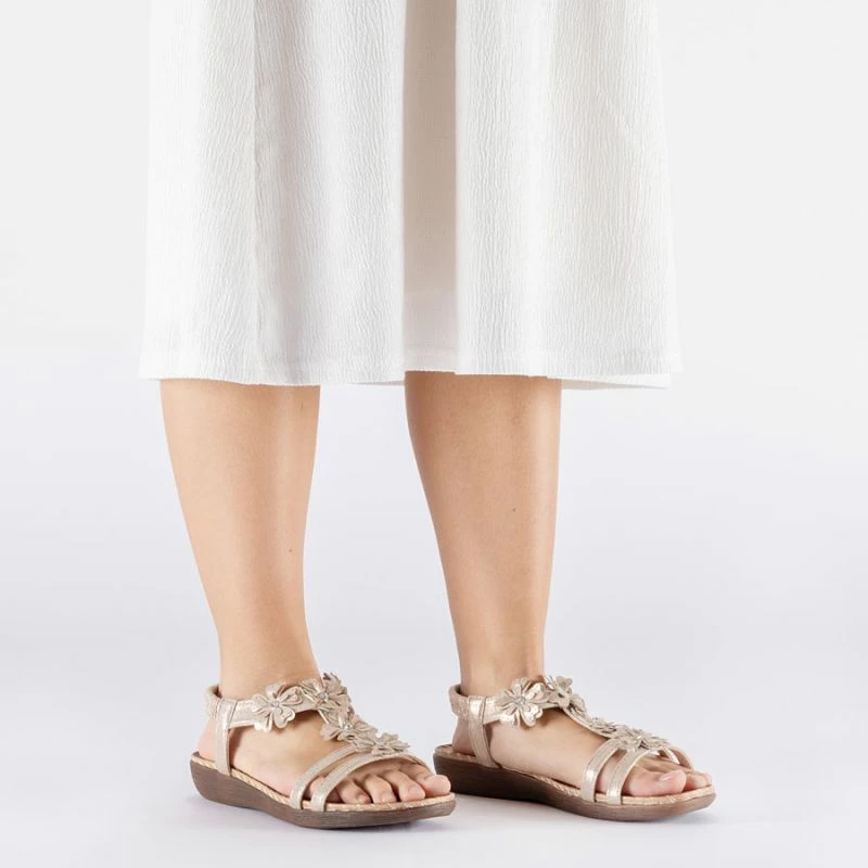 Sandale femrash Rieker V7573-90, të arta