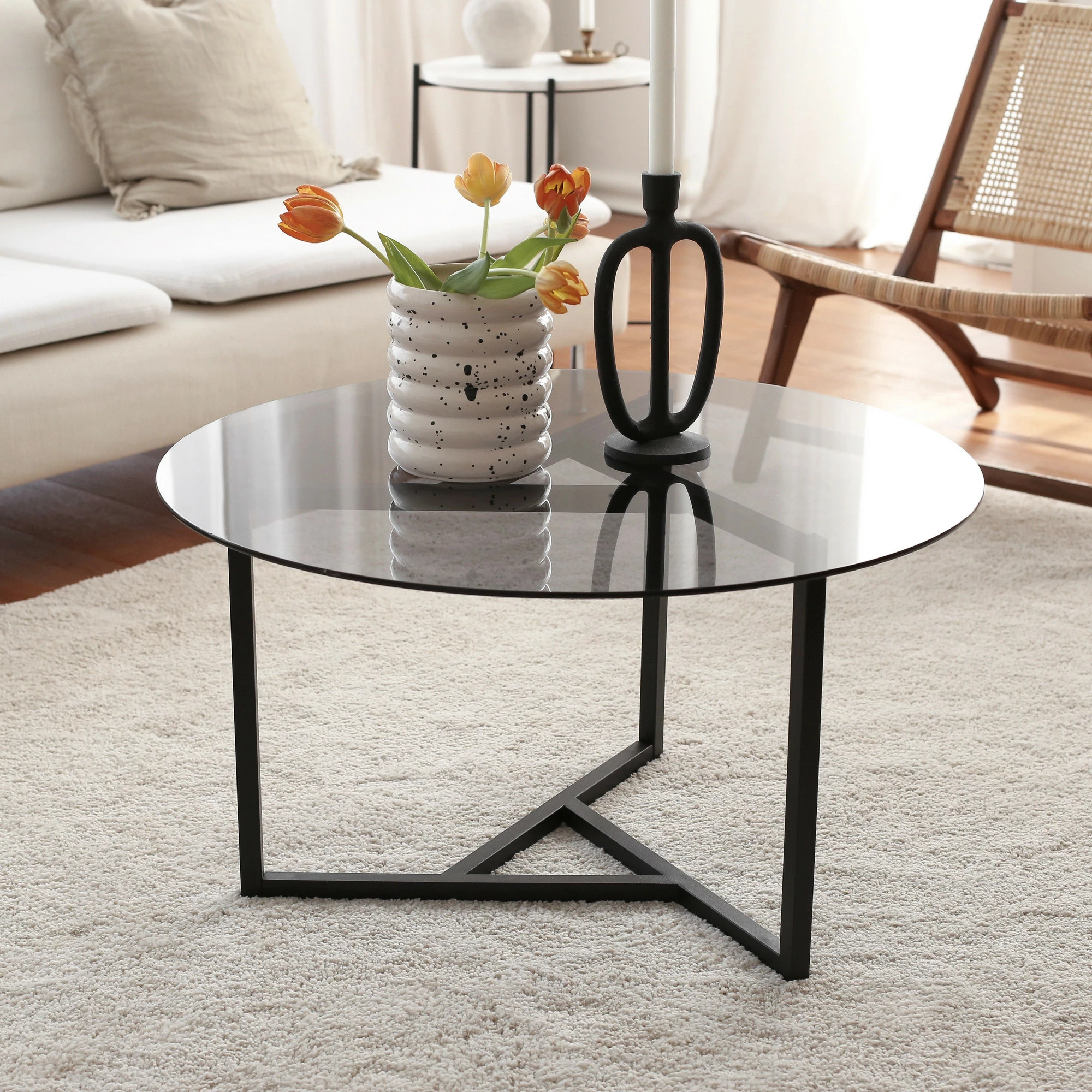 Tavolinë kafeje Hanah Home, Trio, xham i temperuar fume, S402F