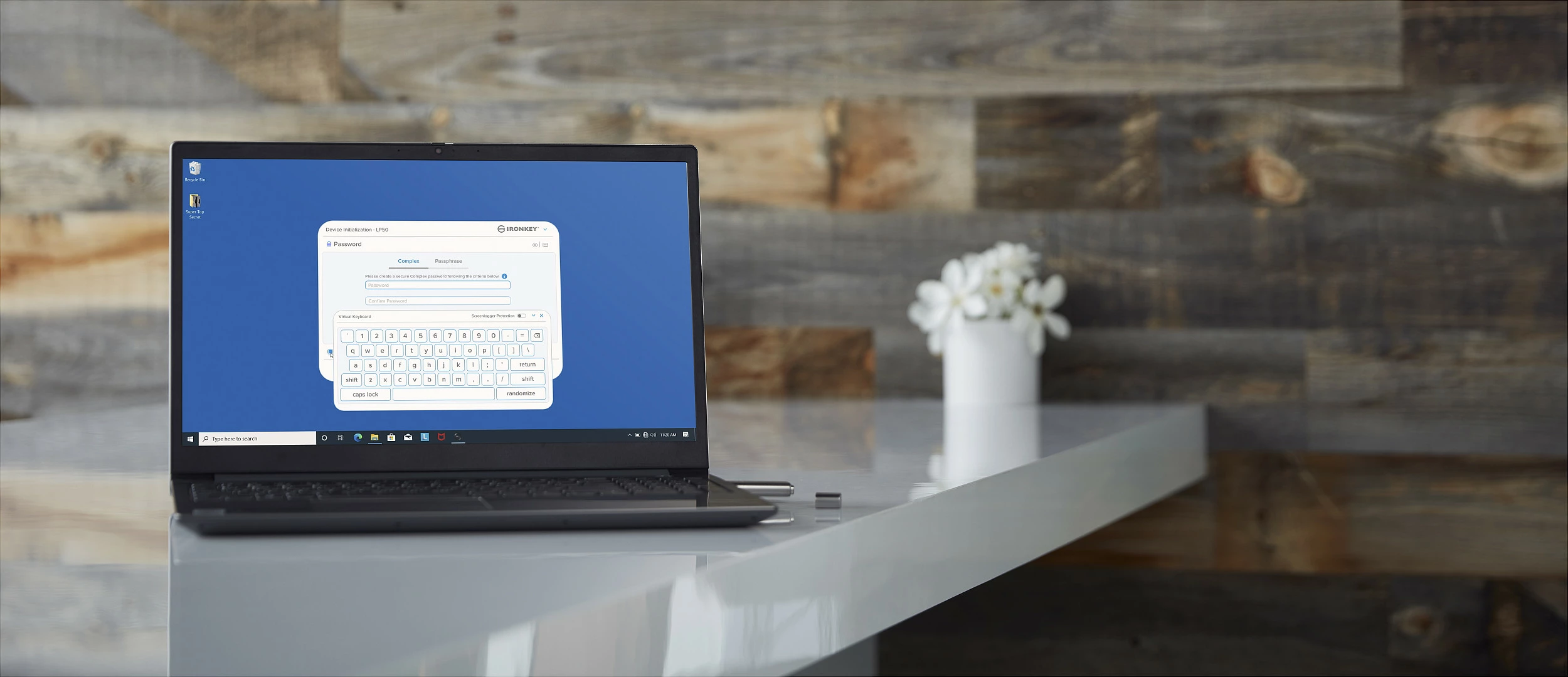 USB flash Kingston IronKey Locker+ 50 64GB, USB 3.2, encryption, hiri