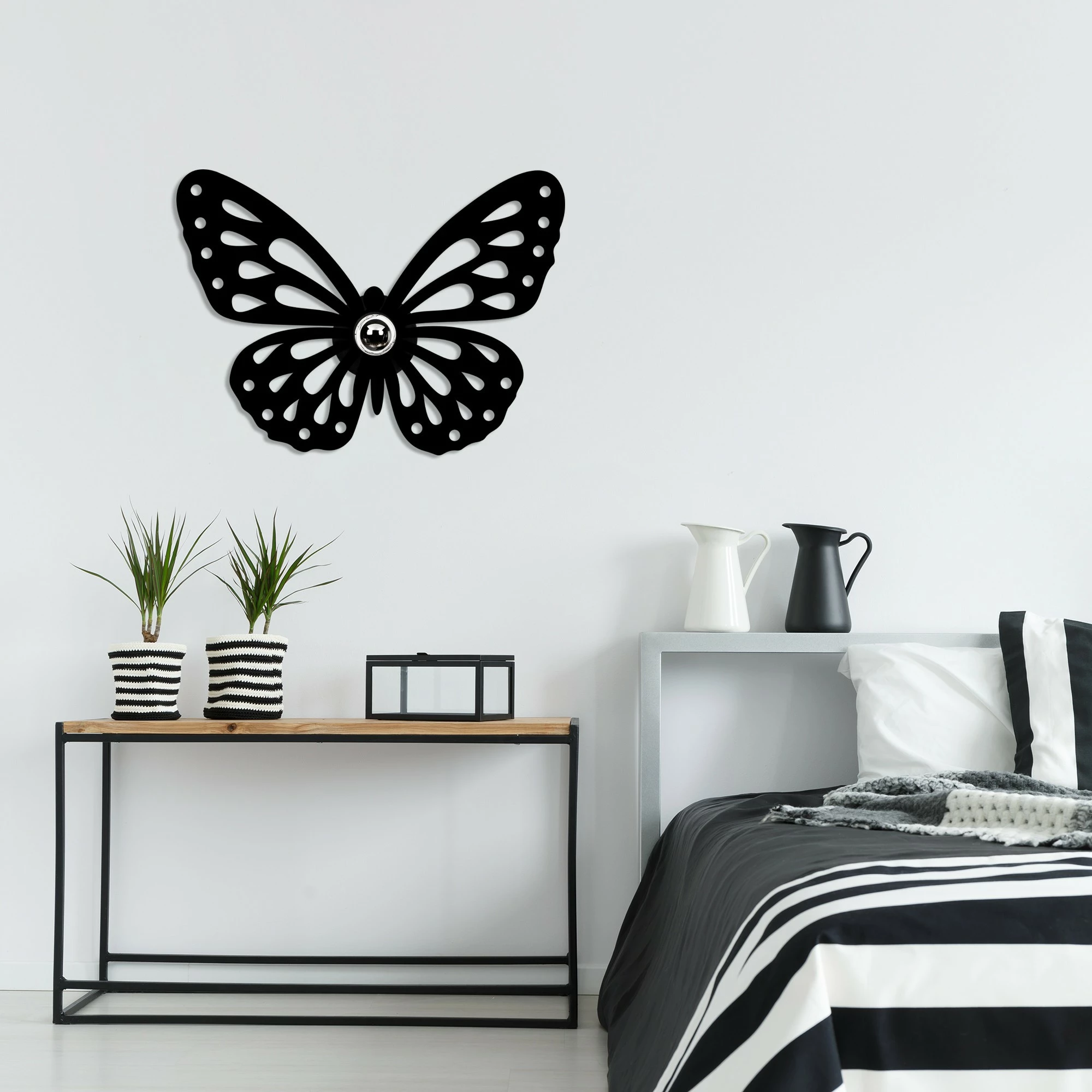 Llambë muri Opviq, model fluture, e zezë, W-045