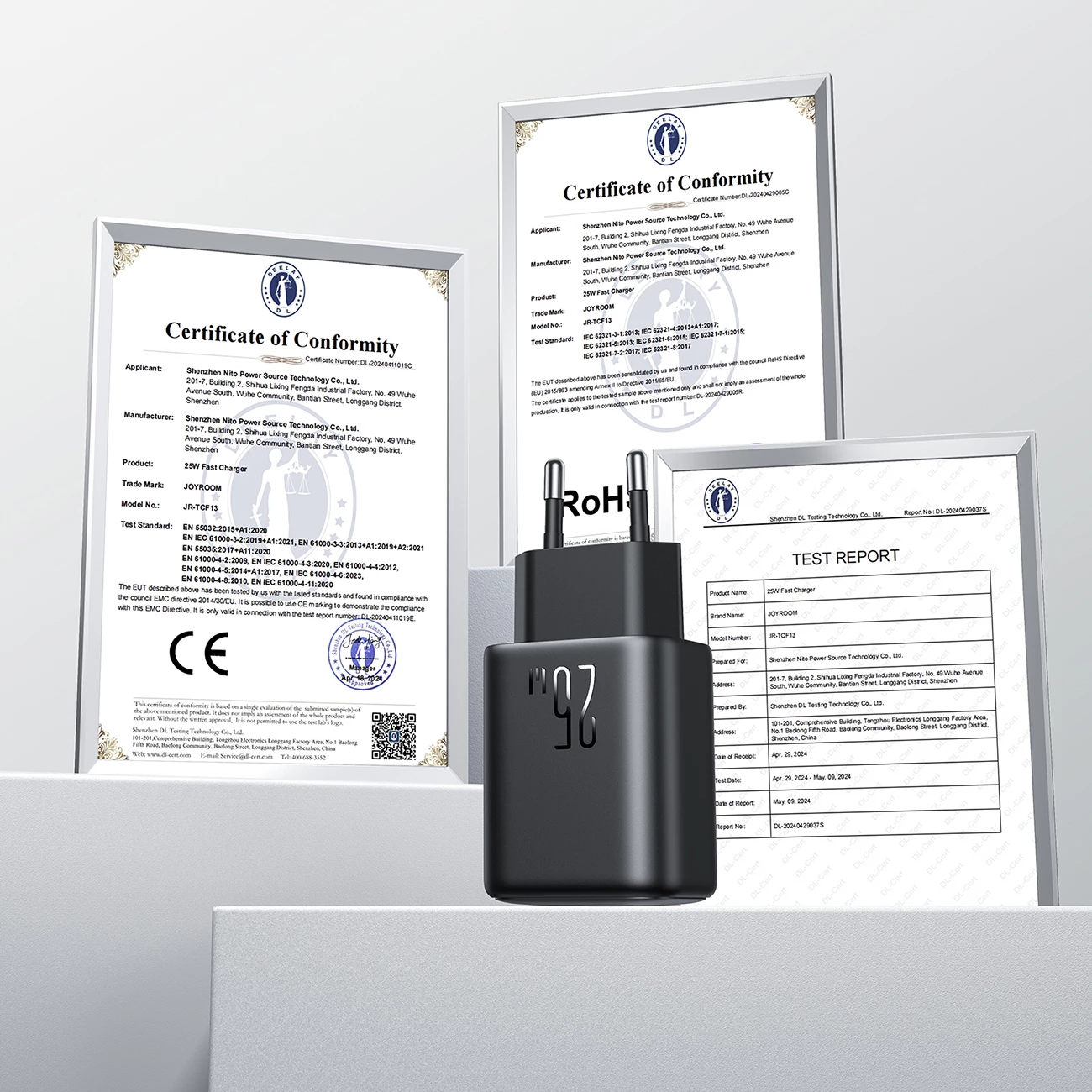 Karikues muri Joyroom JR-TCF13 25W USB-C/USB-A SFC/PPS/PD, i zi
