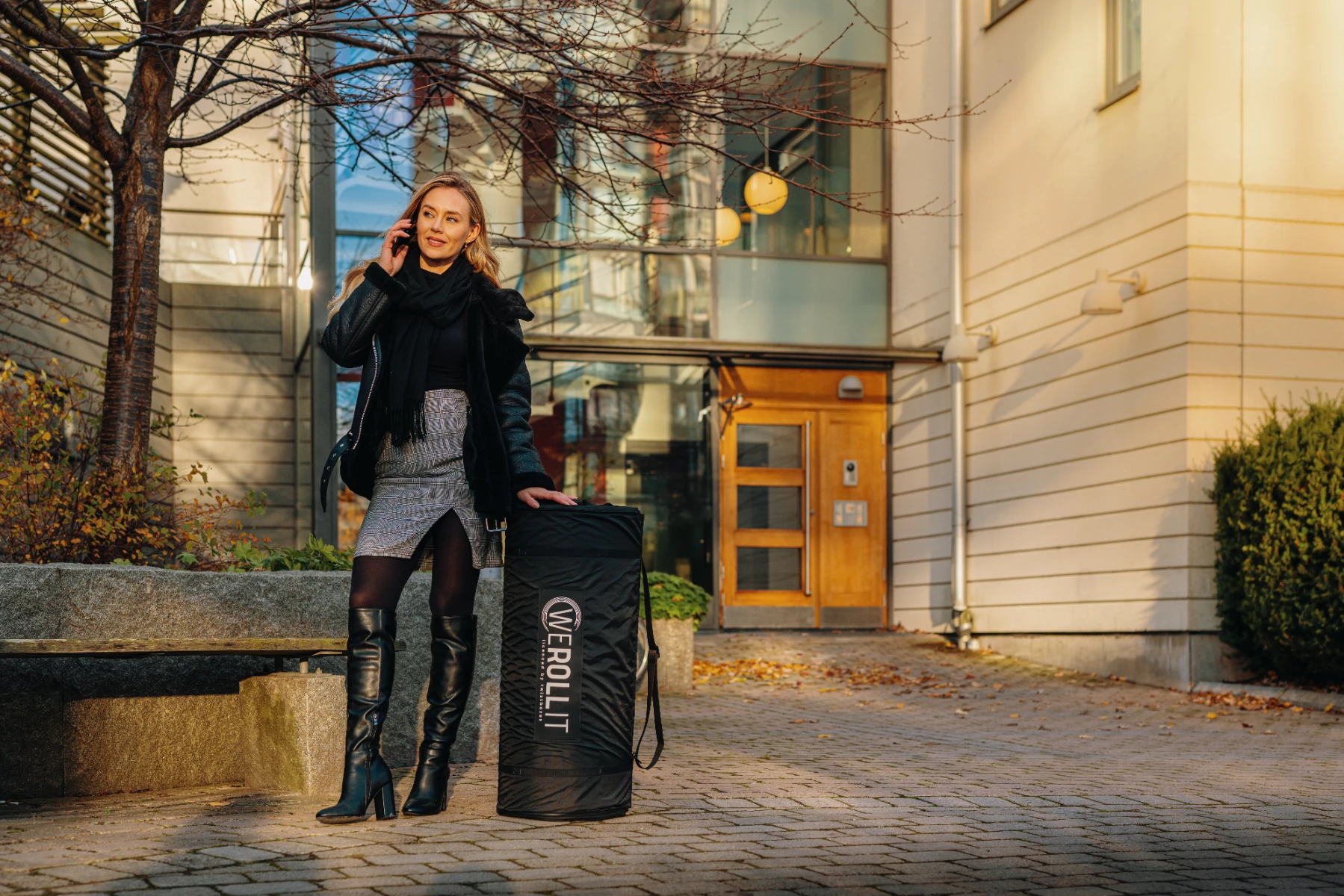 Kuti bagazhi për tavan makine Werollit Foldable Roof Box 520L, 520 L, e palosshme, ngarkesë max 75 kg, e zezë, me set montimi