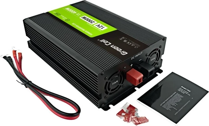 Inverter për makinë Green Cell PowerInverter LCD 12V në 230V 2000W/40000W me ekran LCD - valë të pastër