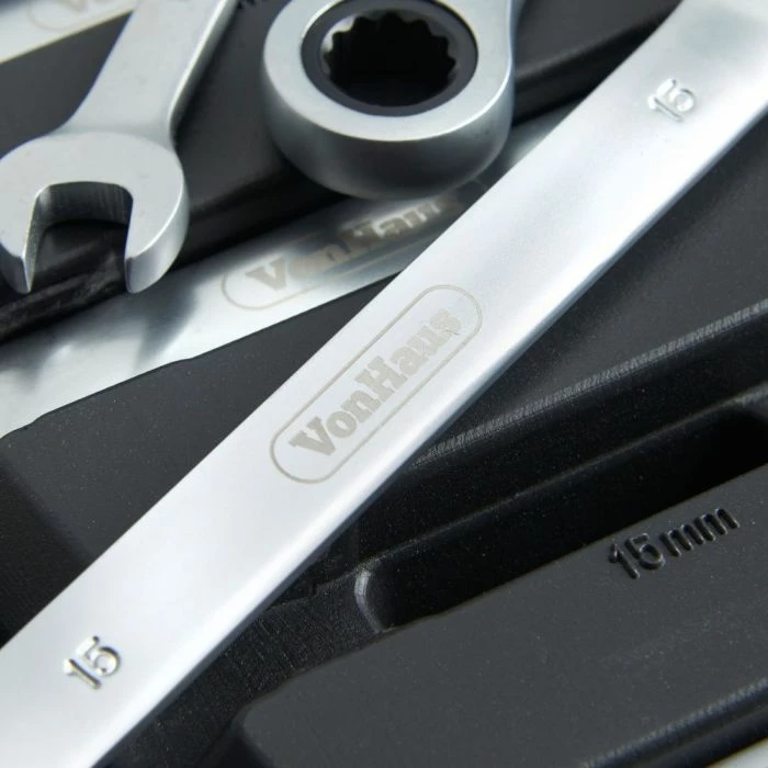 Set çelësash me klikë VONHAUS 15/253 6-17 mm, 12 copë, argjendtë/zi