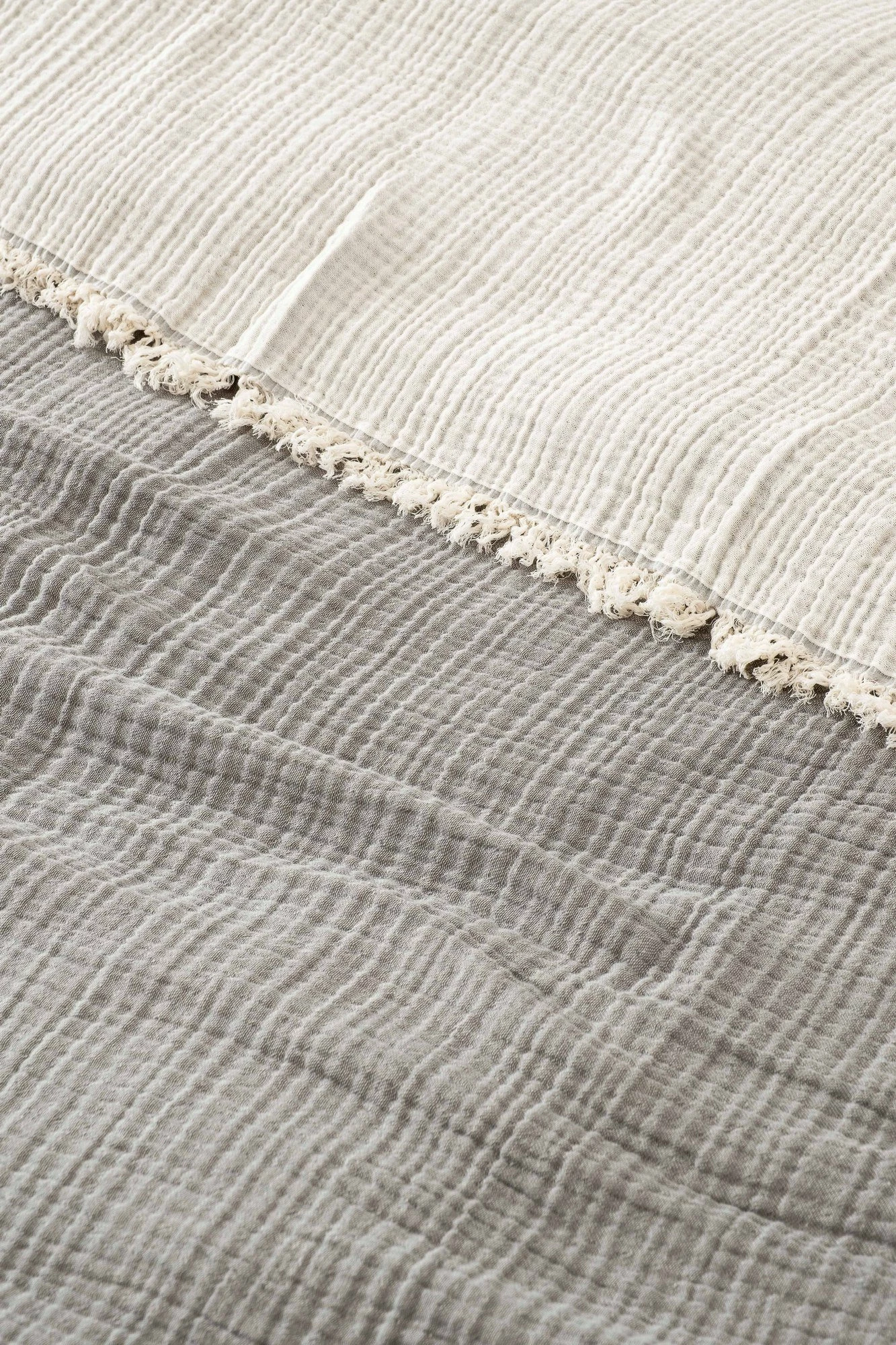Mbulesë dyshe për shtrat, muslin, ngjyrë gri, 170x250cm