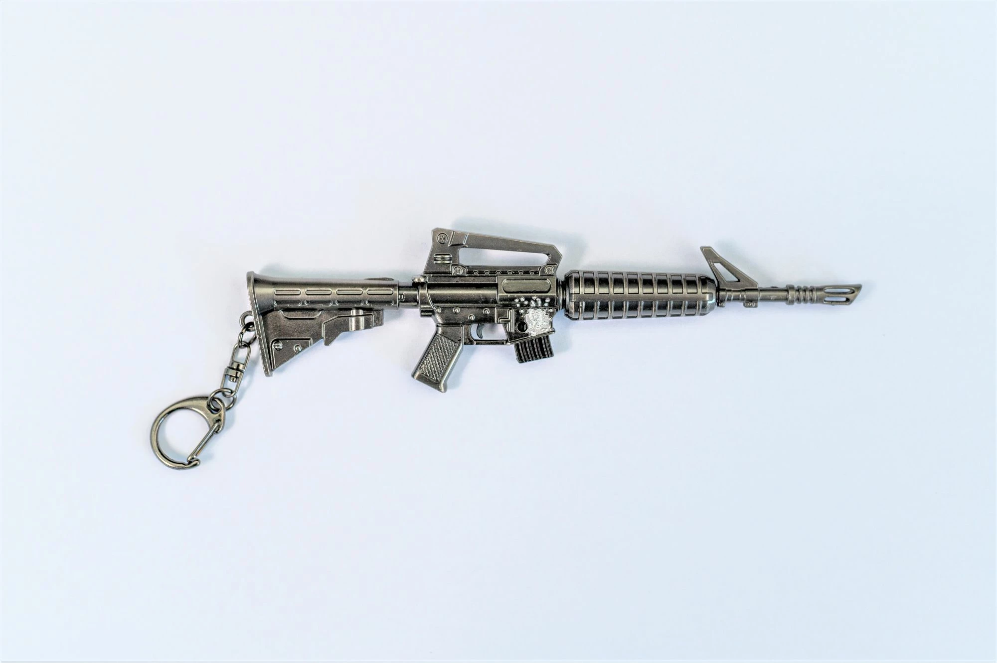 Varëse çelësash metalike Toy Rifle 1 Comic Online Games 15.5 cm, argjendtë