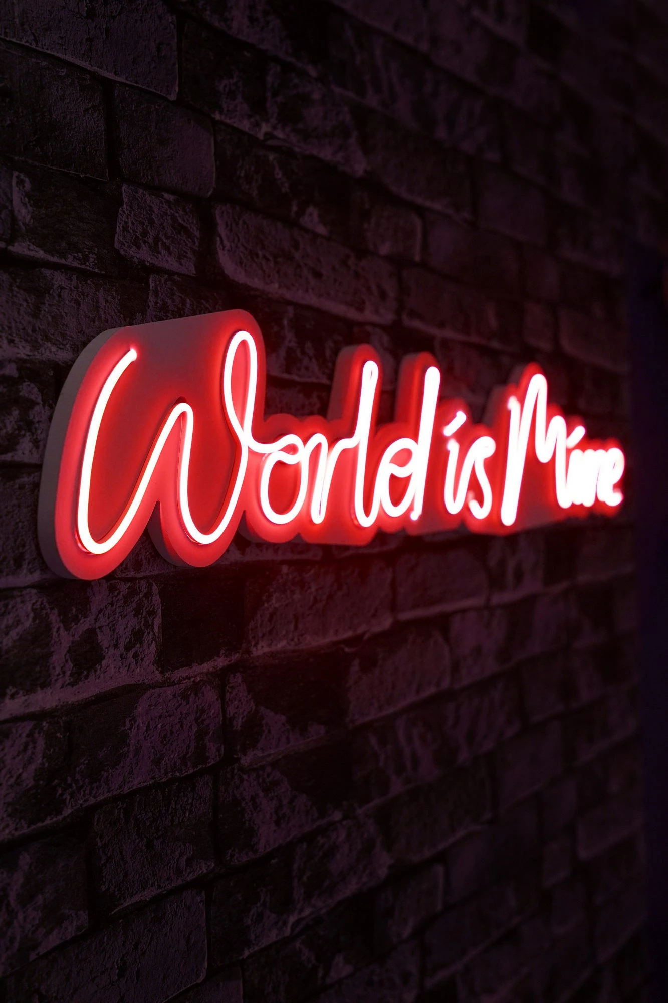 Dritë dekorative LED, plastikë, 'World is Mine', ngjyrë e kuqe
