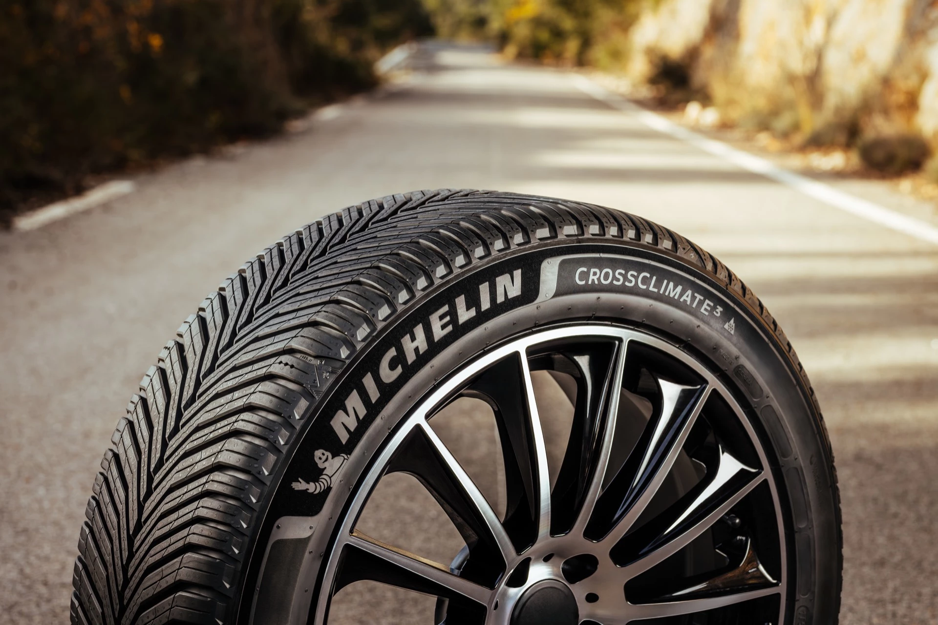 Gomë gjithë-sezonale Michelin CrossClimate 3 205/55 R16 94V XL EV 3PMSF