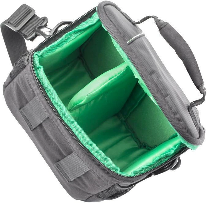 Çantë kamerash RIVACASE Green Mantis 7420, 4 ndarje, e zezë/jeshile