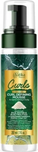 Shkumë për kaçurrela Dabur Vatika Curls Foam me elektrolite për femra, 207ml