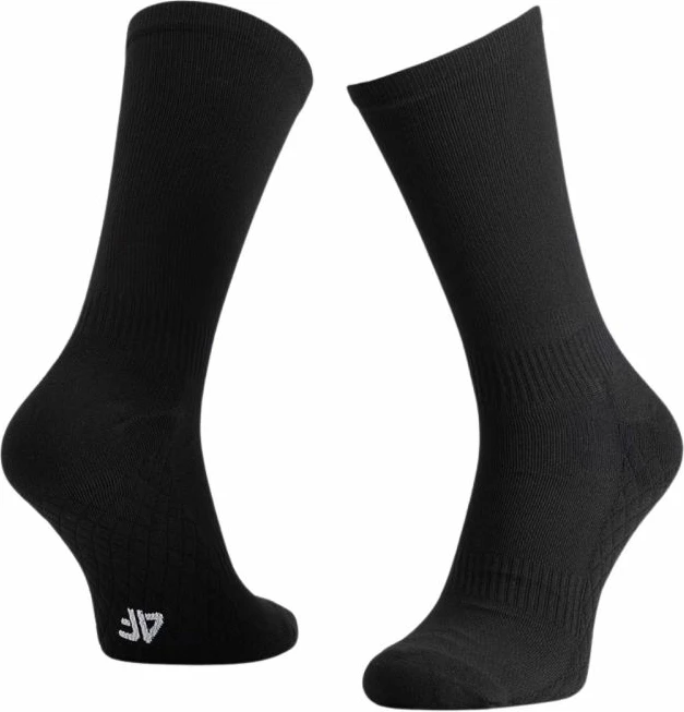 Çorape sportive 4F, të zeza