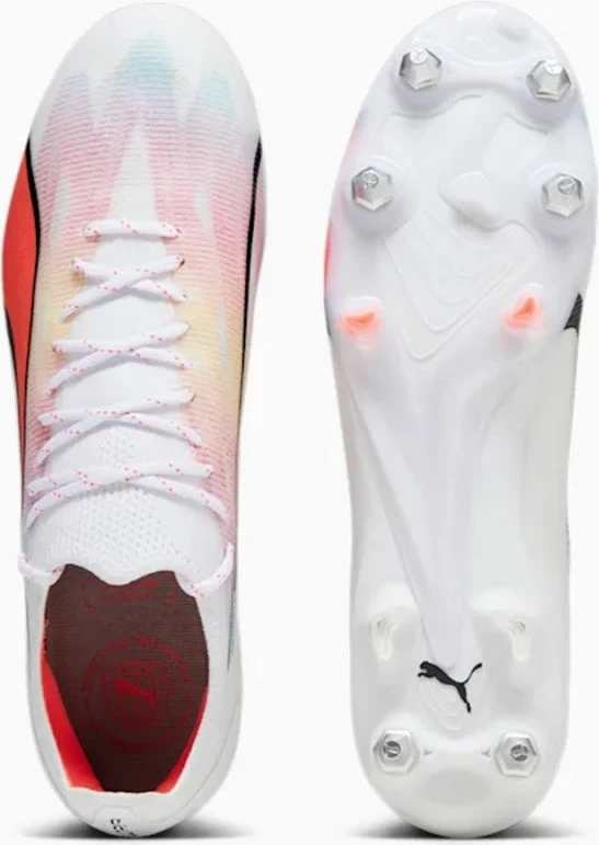 Atlete futbolli për meshkuj Puma, të bardha